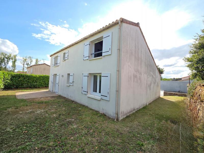 Maison - 87 m² - 4 pièces