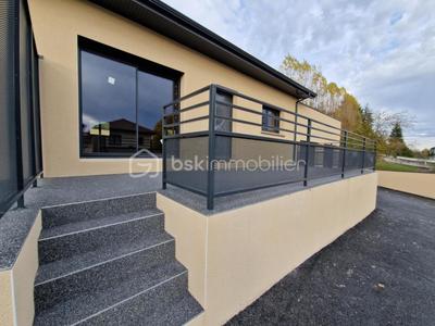 Maison - 80 m² - 1 pièce