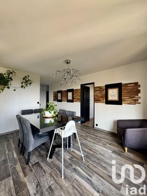 Appartement - 77 m² - 4 pièces