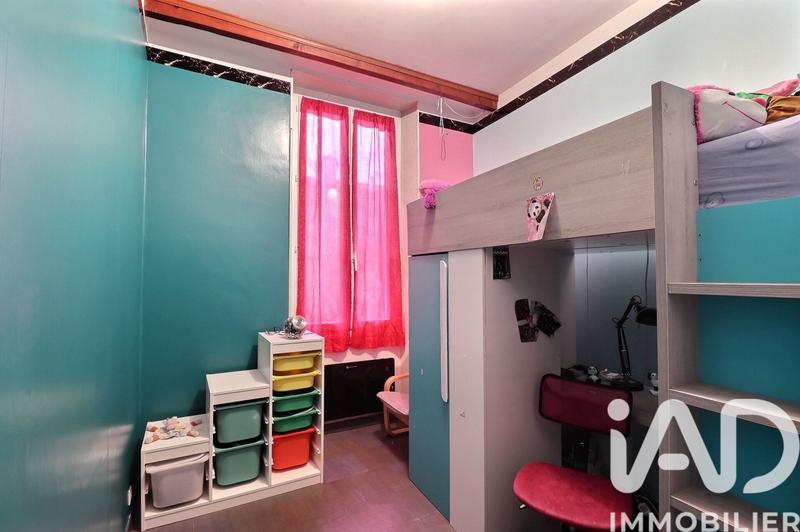 Appartement - 100 m² - 5 pièces