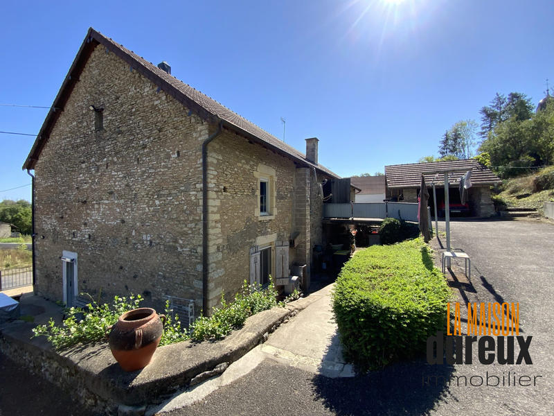 Maison ancienne - 170 m² - 6 pièces