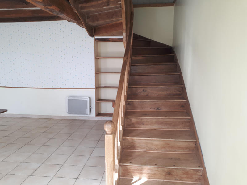 Propriété - 241 m² - 10 pièces