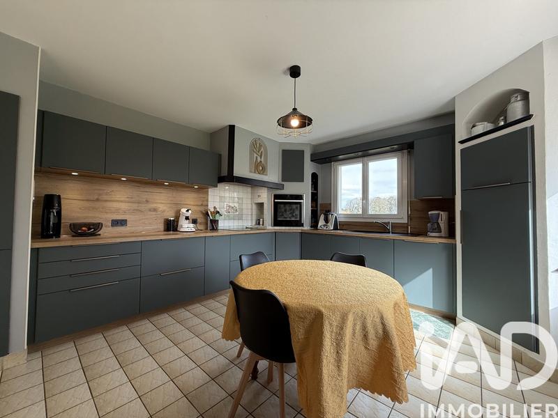 Maison - 128 m² - 6 pièces