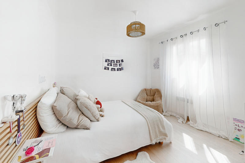 Maison - 210 m² - 5 pièces