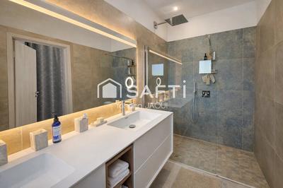 Maison - 138 m² - 3 pièces