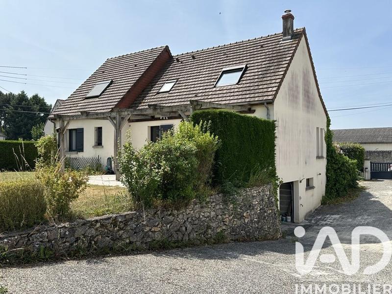 Maison - 144 m² - 8 pièces