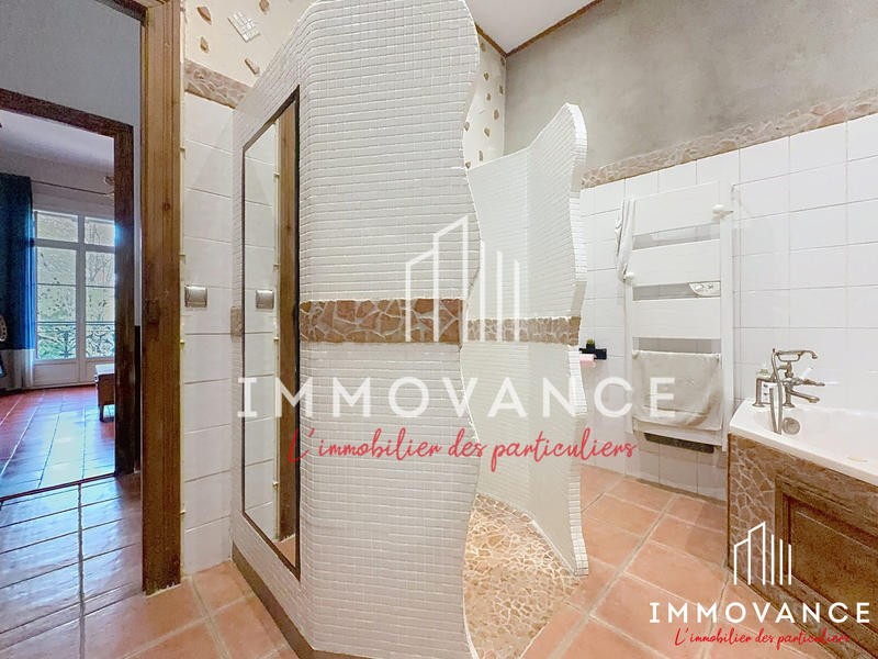 Maison - 175 m² - 6 pièces