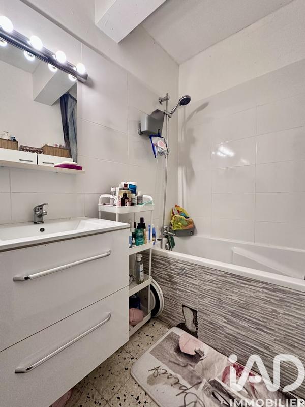 Maison - 98 m² - 5 pièces