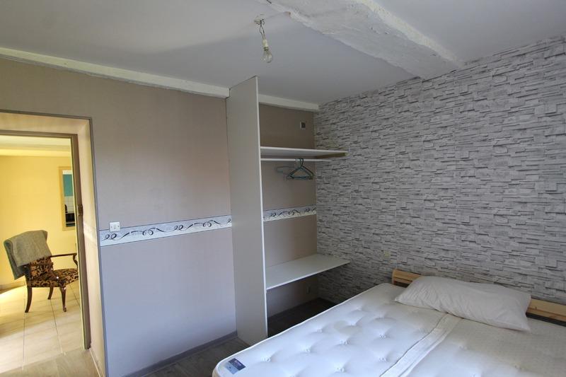 Maison en pierre - 163 m² - 9 pièces