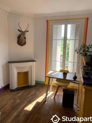 Chambre - 13 m² - 1 pièce