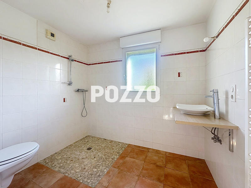 Maison - 139 m² - 6 pièces