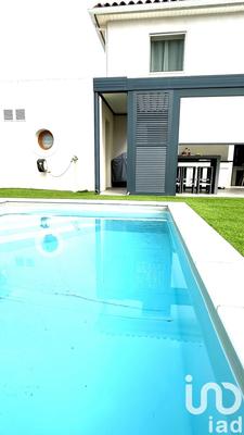 Maison - 92 m² - 4 pièces