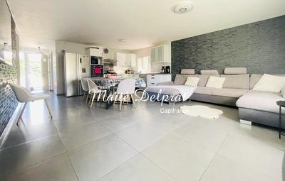 Maison - 88 m² - 4 pièces