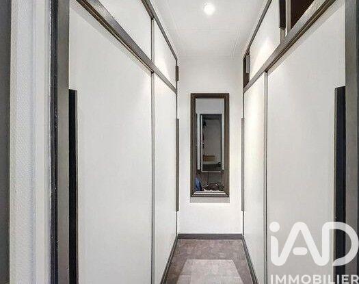 Appartement - 92 m² - 5 pièces