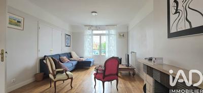 Maison - 168 m² - 8 pièces