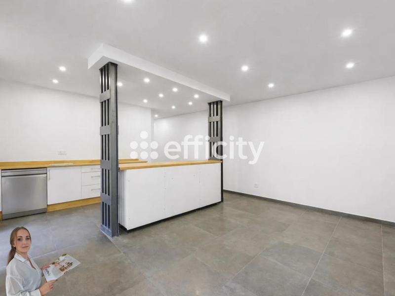 Appartement - 95 m² - 5 pièces