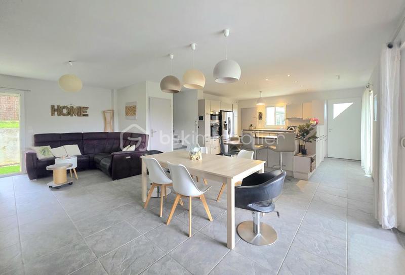 Maison - 130 m² - 7 pièces