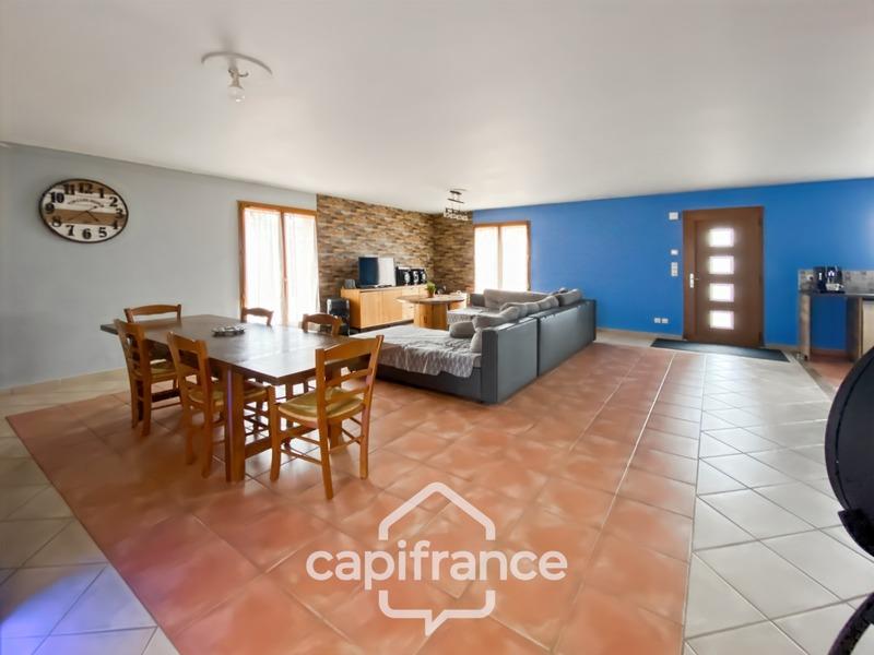 Maison - 144 m² - 7 pièces