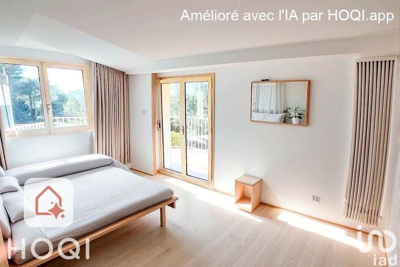 Maison - 215 m² - 5 pièces