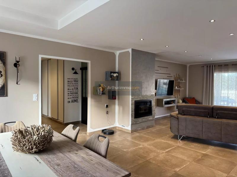 Maison - 153 m² - 4 pièces