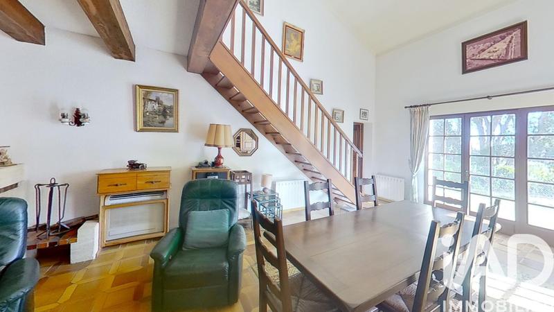 Maison - 141 m² - 6 pièces