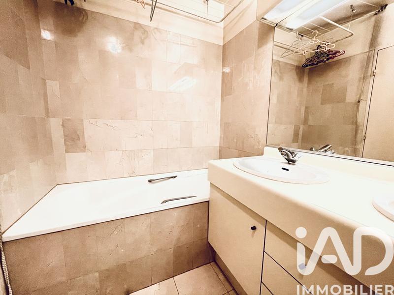 Appartement - 100 m² - 5 pièces