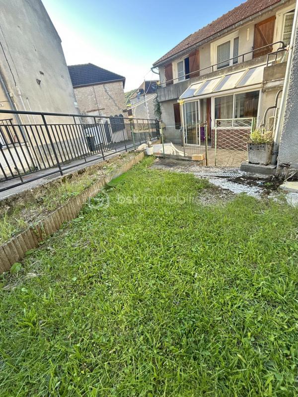 Maison de village - 109 m² - 5 pièces