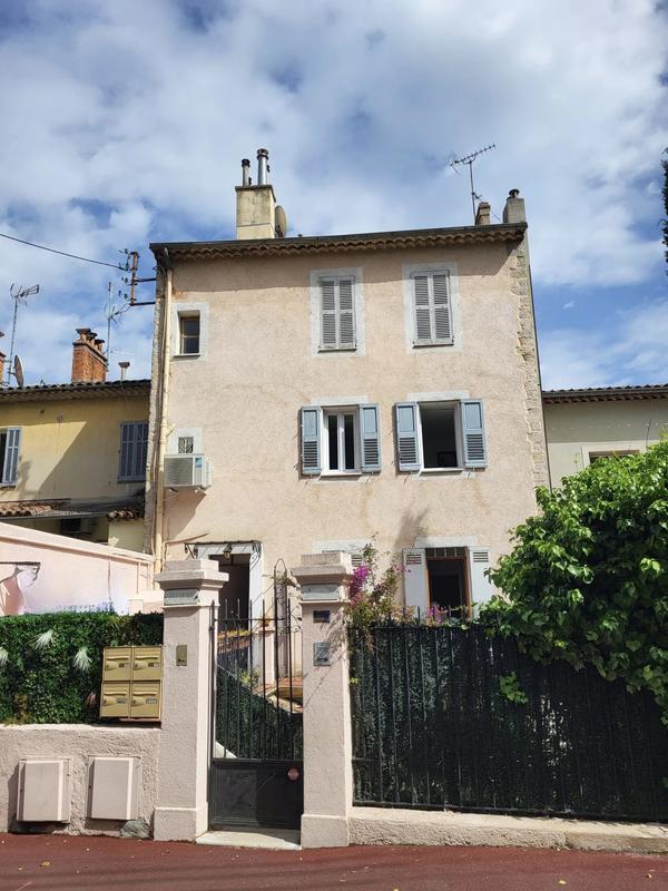 Appartement - 76 m² - 3 pièces