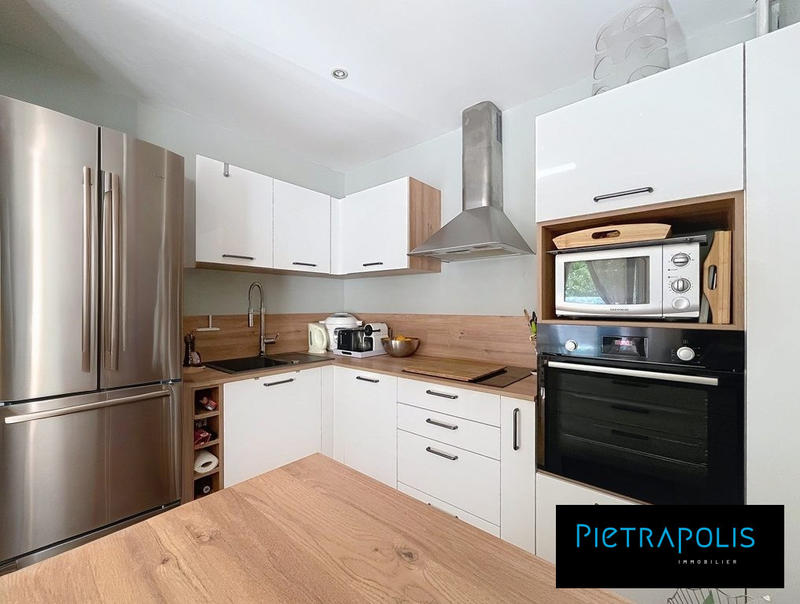 Appartement - 89 m² - 4 pièces