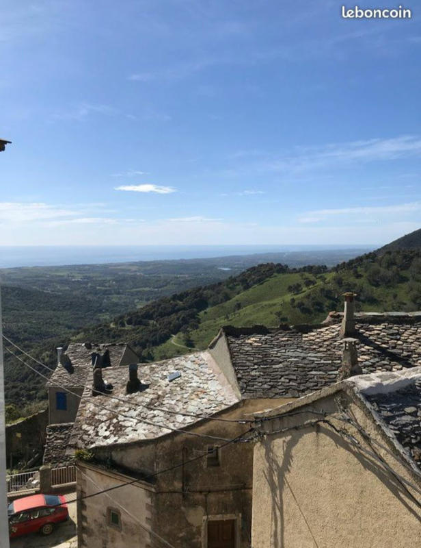 Maison de village - 89 m² - 3 pièces