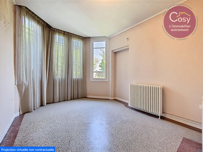 Villa - 180 m² - 9 pièces