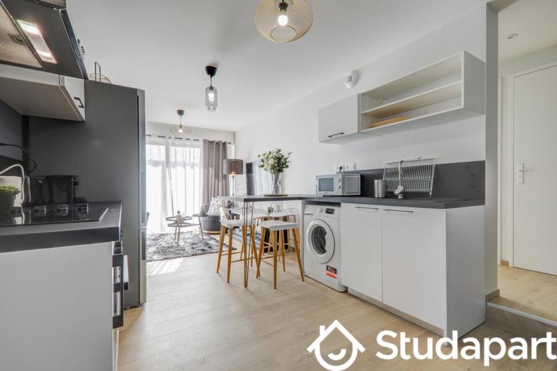 Chambre - 10 m² - 1 pièce