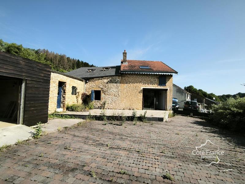 Maison - 100 m² - 5 pièces