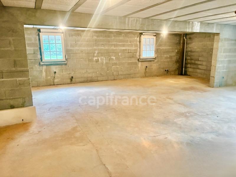 Maison - 511 m² - 9 pièces