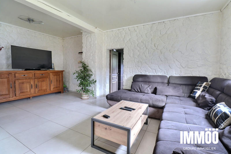 Maison - 95 m² - 4 pièces