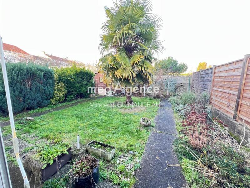 Maison - 96 m² - 5 pièces