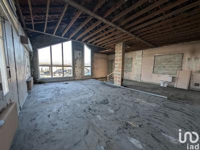 Local commercial - 115 m²