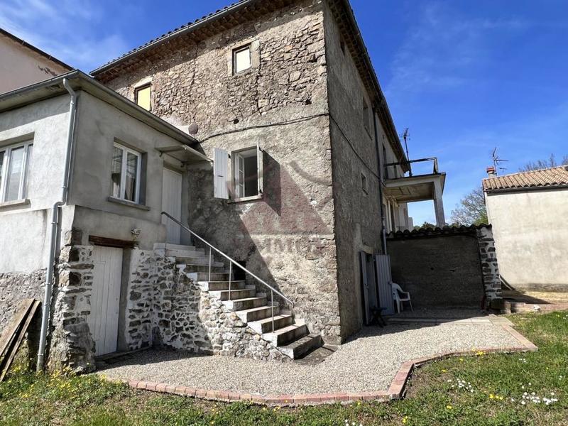 Maison en pierre - 115 m² - 6 pièces