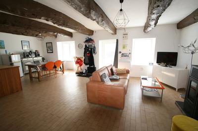 Maison - 84 m² - 5 pièces