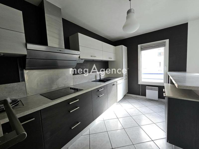 Appartement - 103 m² - 5 pièces
