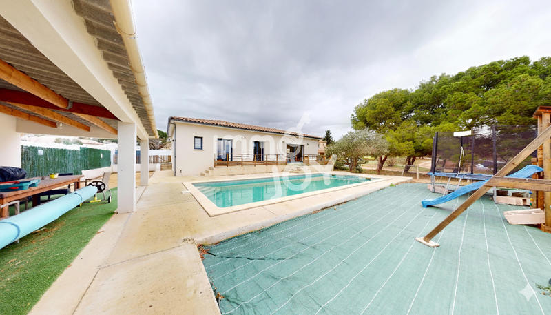 Maison - 131 m² - 6 pièces