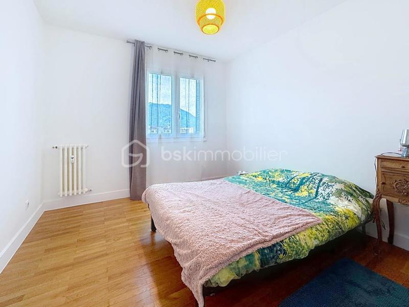 Appartement - 110 m² - 5 pièces