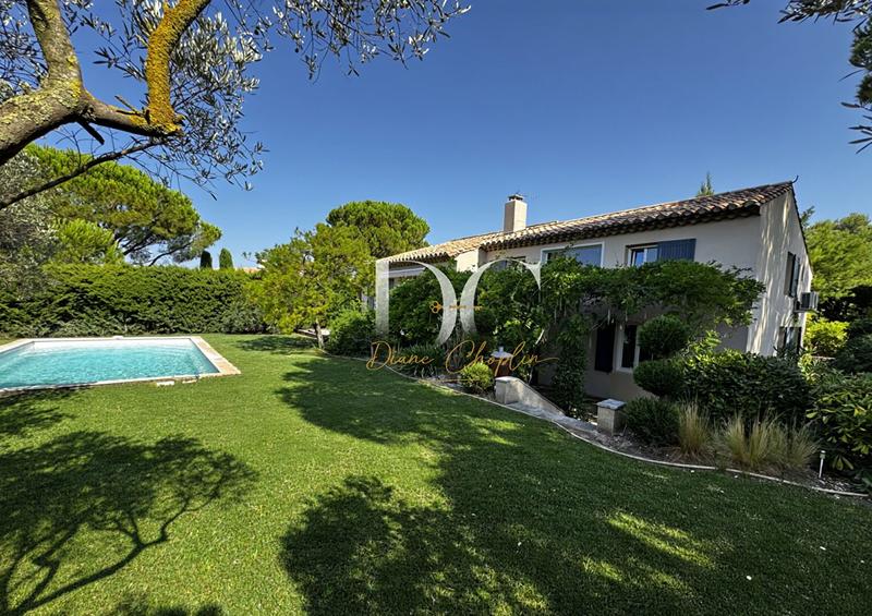 Maison - 138 m² - 5 pièces