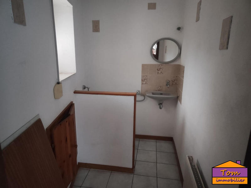 Maison - 240 m² - 10 pièces