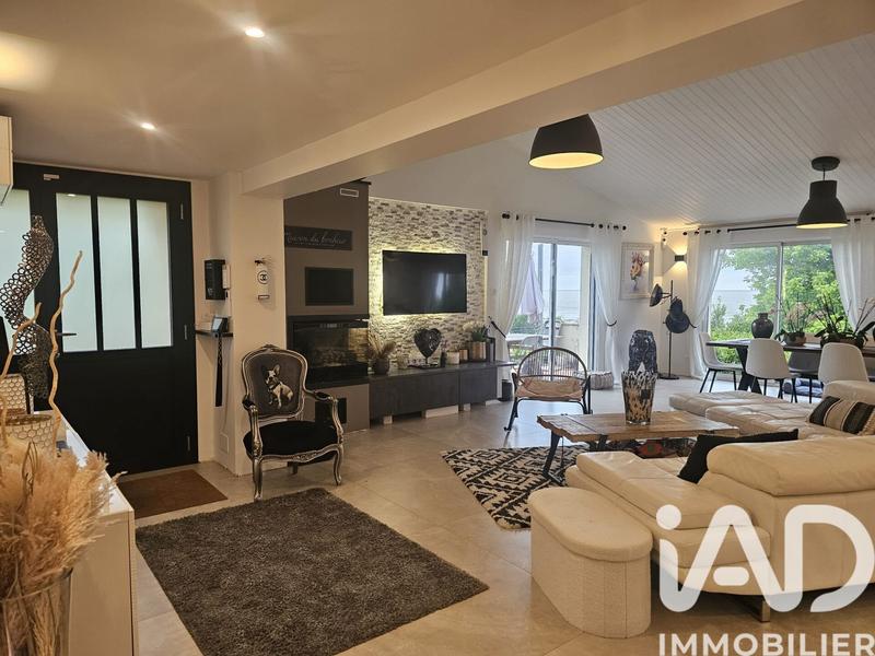 Maison - 150 m² - 4 pièces