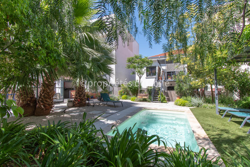 Maison - 189 m² - 5 pièces