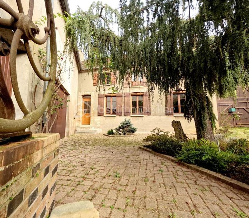 Corps de ferme - 125 m² - 5 pièces