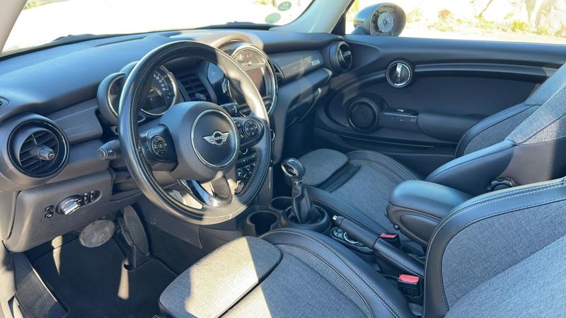 Mini Mini 1.5 Cooper d 116 Bva6 Shoreditch