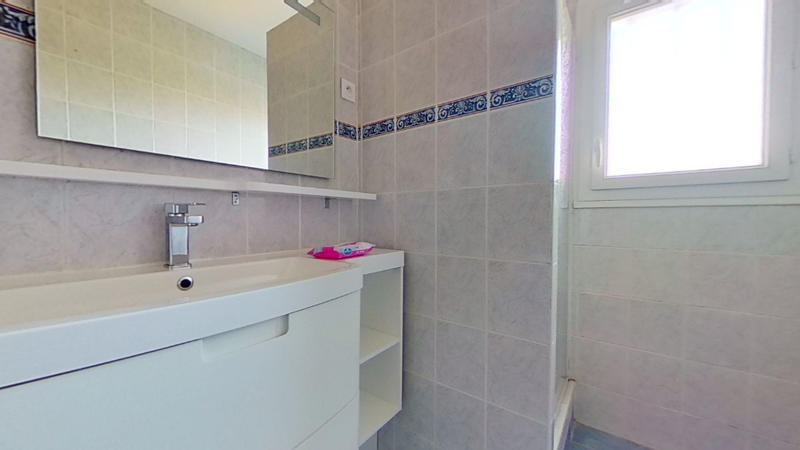 Appartement - 76 m² - 3 pièces