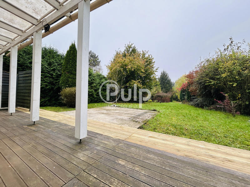 Pavillon - 163 m² - 9 pièces